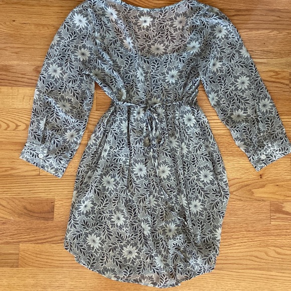 Xhilaration 3/4 Button Down Top - Picture 9 of 15